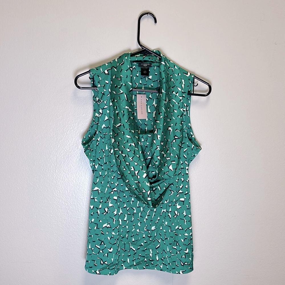 Ann Taylor Women's Scoop Neck Tank Top